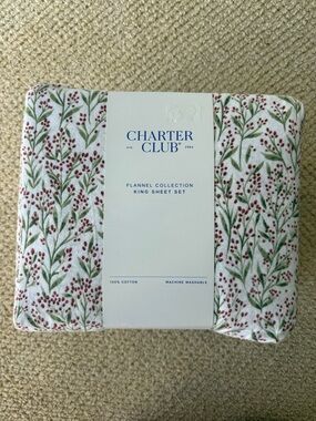 Charter Club White Flannel Sheet Set with Green Leaf & Red Berry Motif